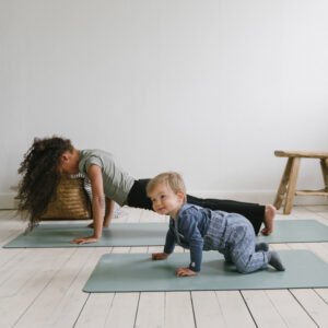 Mini joga podloga za otroke v barvi meta