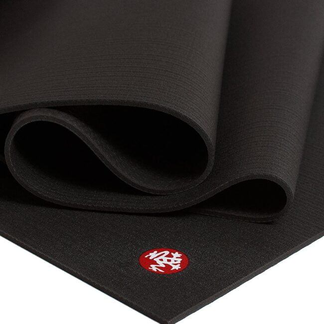 Črna tanjša joga podloga Manduka ProLite®
