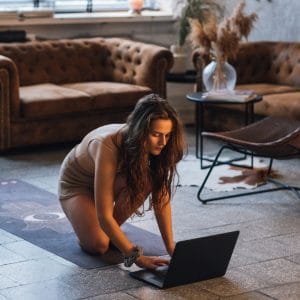 Poletje zate - online program za regeneracijo žensk